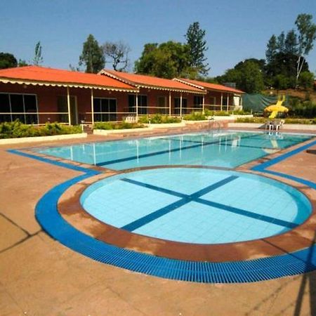 Cold Spot Village Resort Mahābaleshwar Extérieur photo