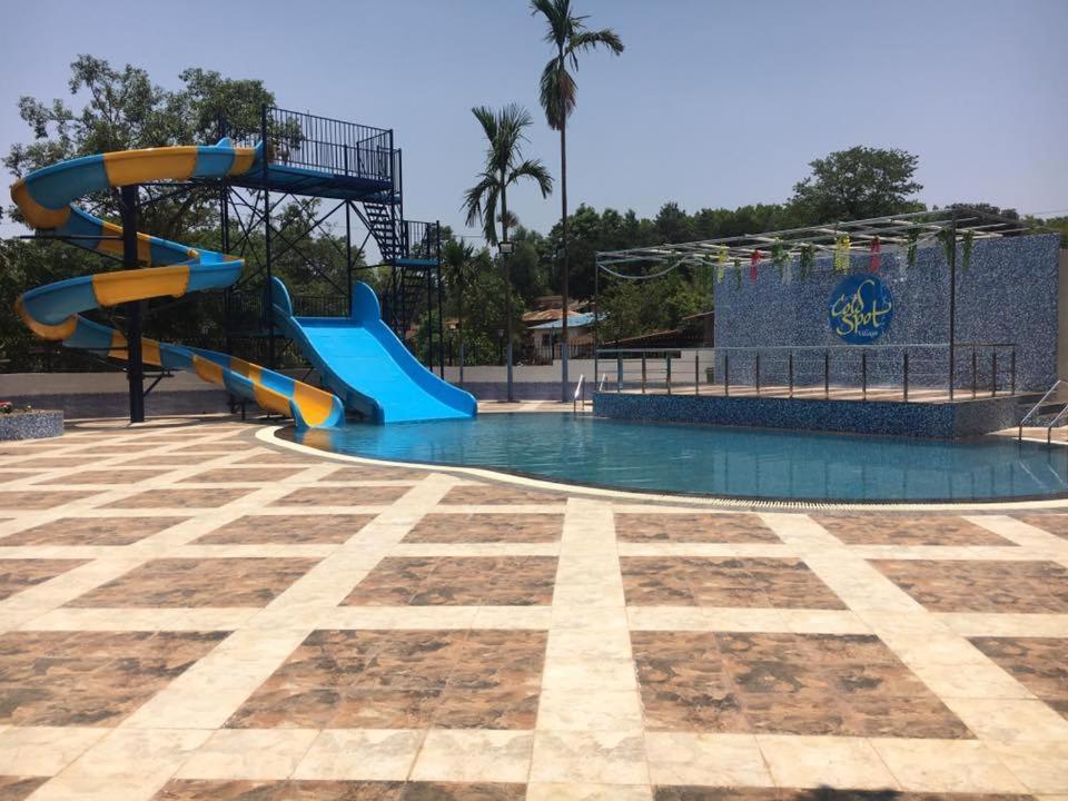 Cold Spot Village Resort Mahābaleshwar Extérieur photo